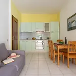Iris By Interhome Apartmán