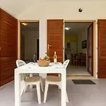 Iris By Interhome *